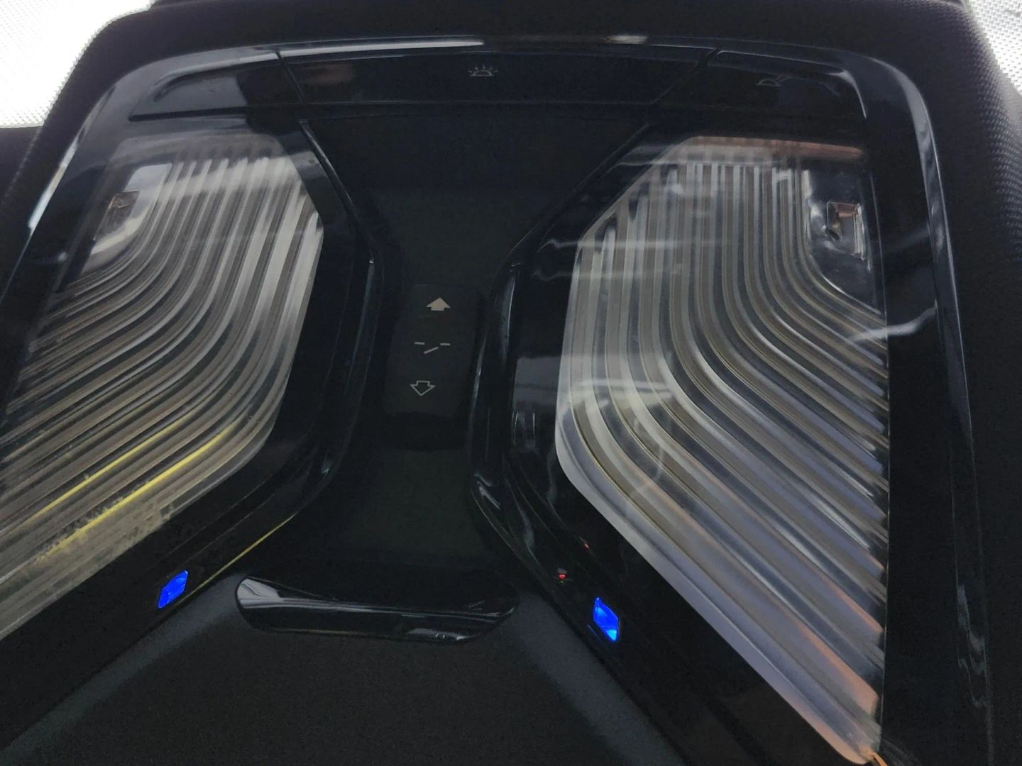 BMW 5 Series photo 28