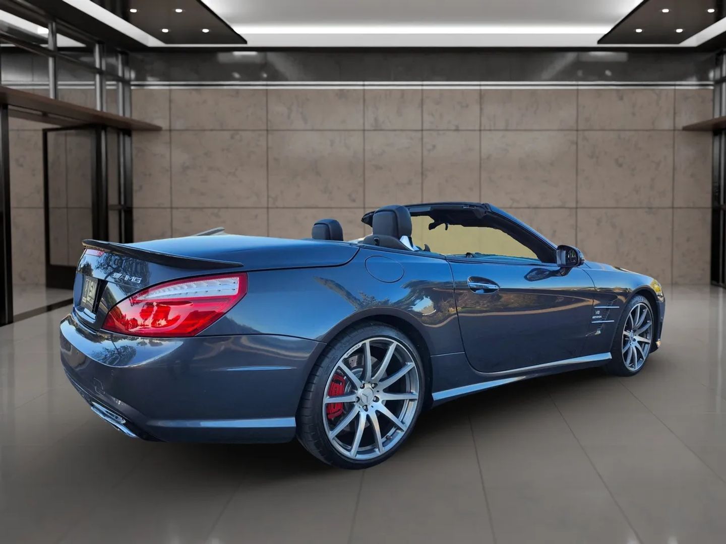 Mercedes-Benz SL63 photo 4