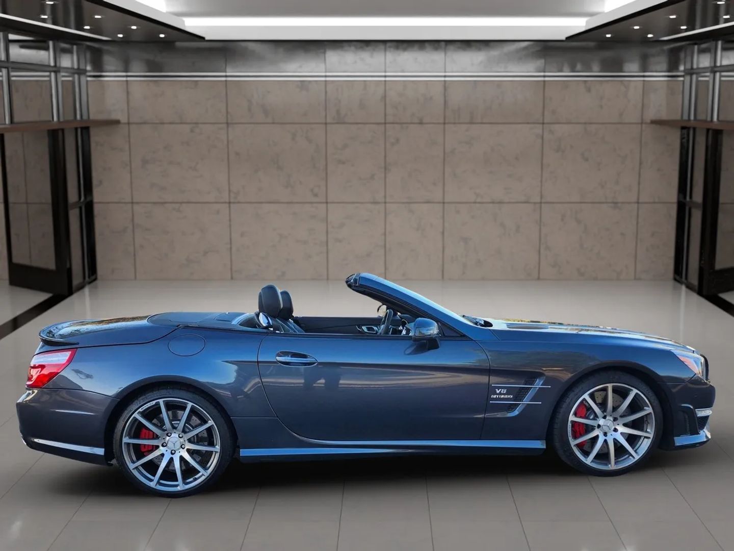 Mercedes-Benz SL63 photo 5