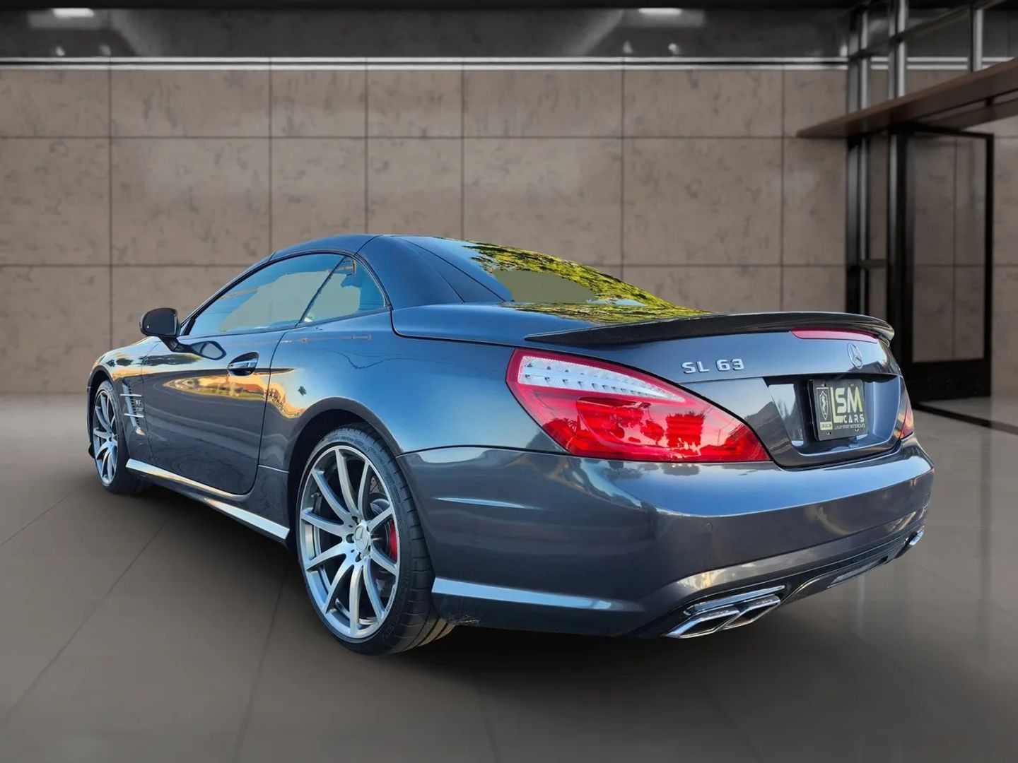 Mercedes-Benz SL63 photo 12