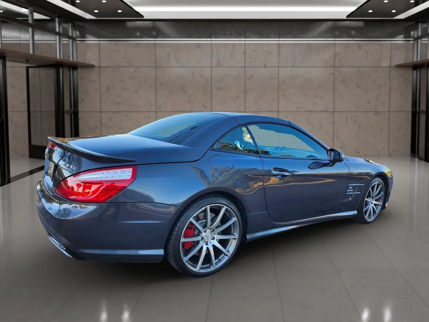 Mercedes-Benz SL63 photo 15
