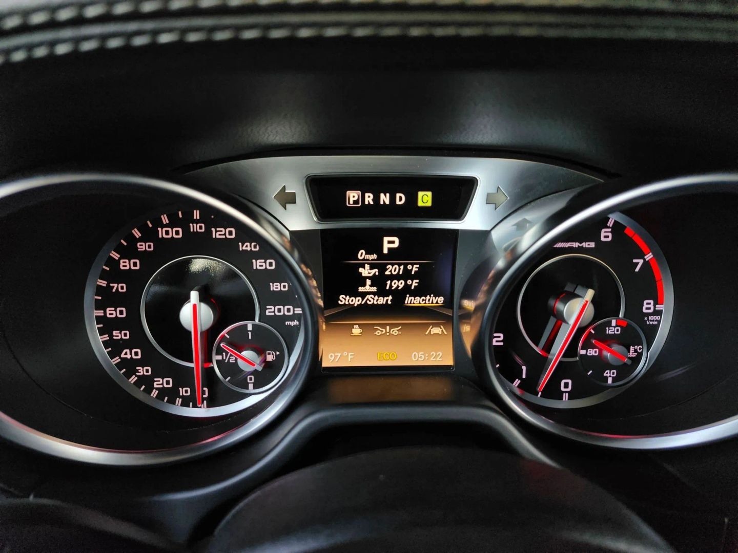 Mercedes-Benz SL63 photo 21