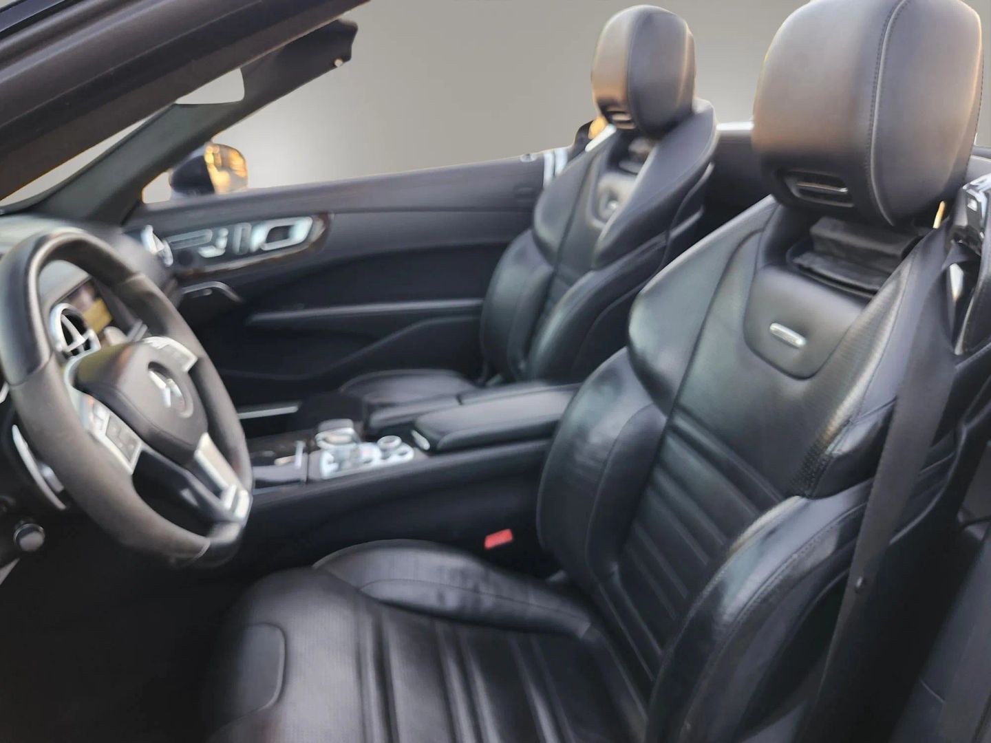Mercedes-Benz SL63 photo 25