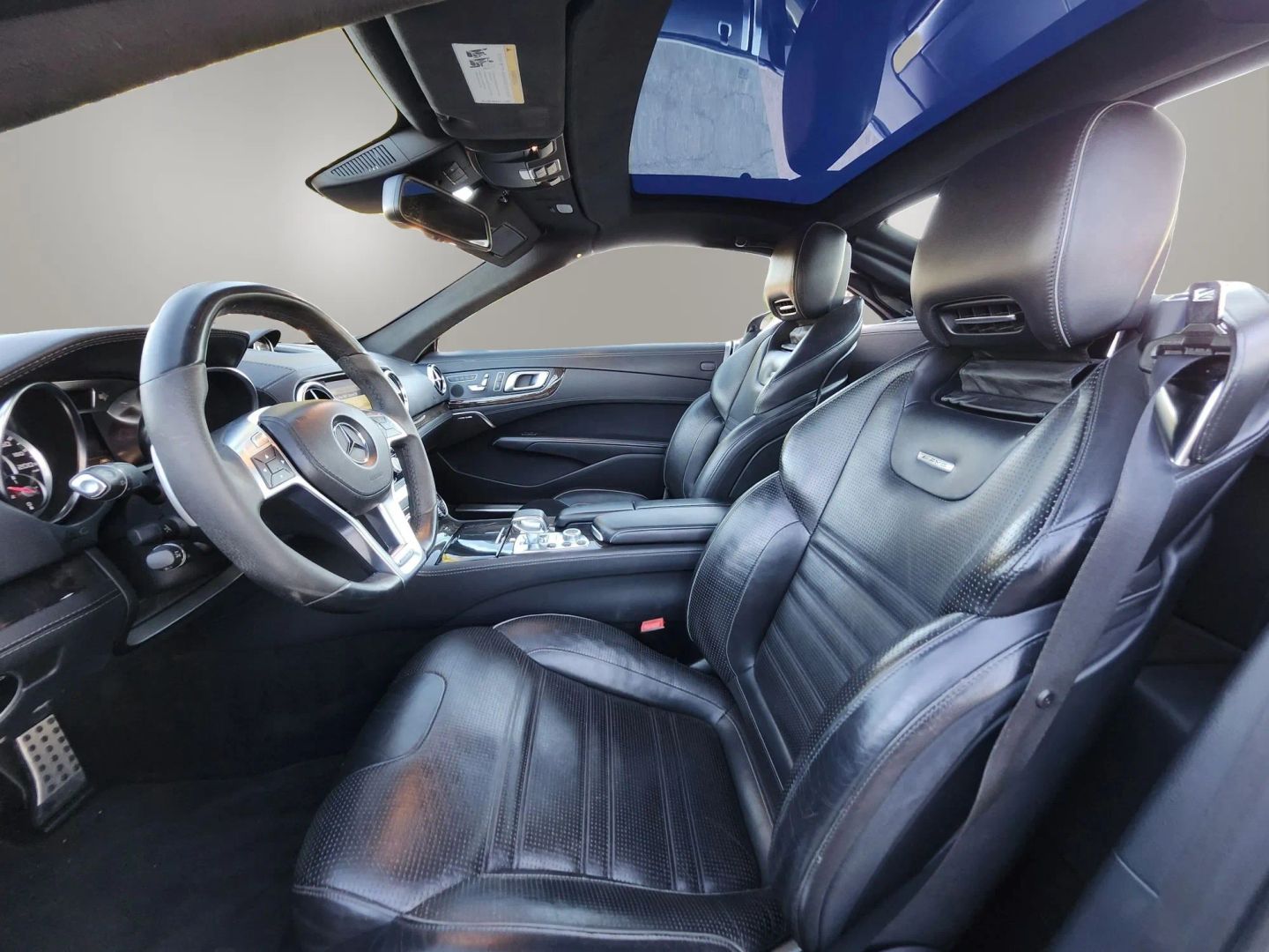 Mercedes-Benz SL63 photo 27
