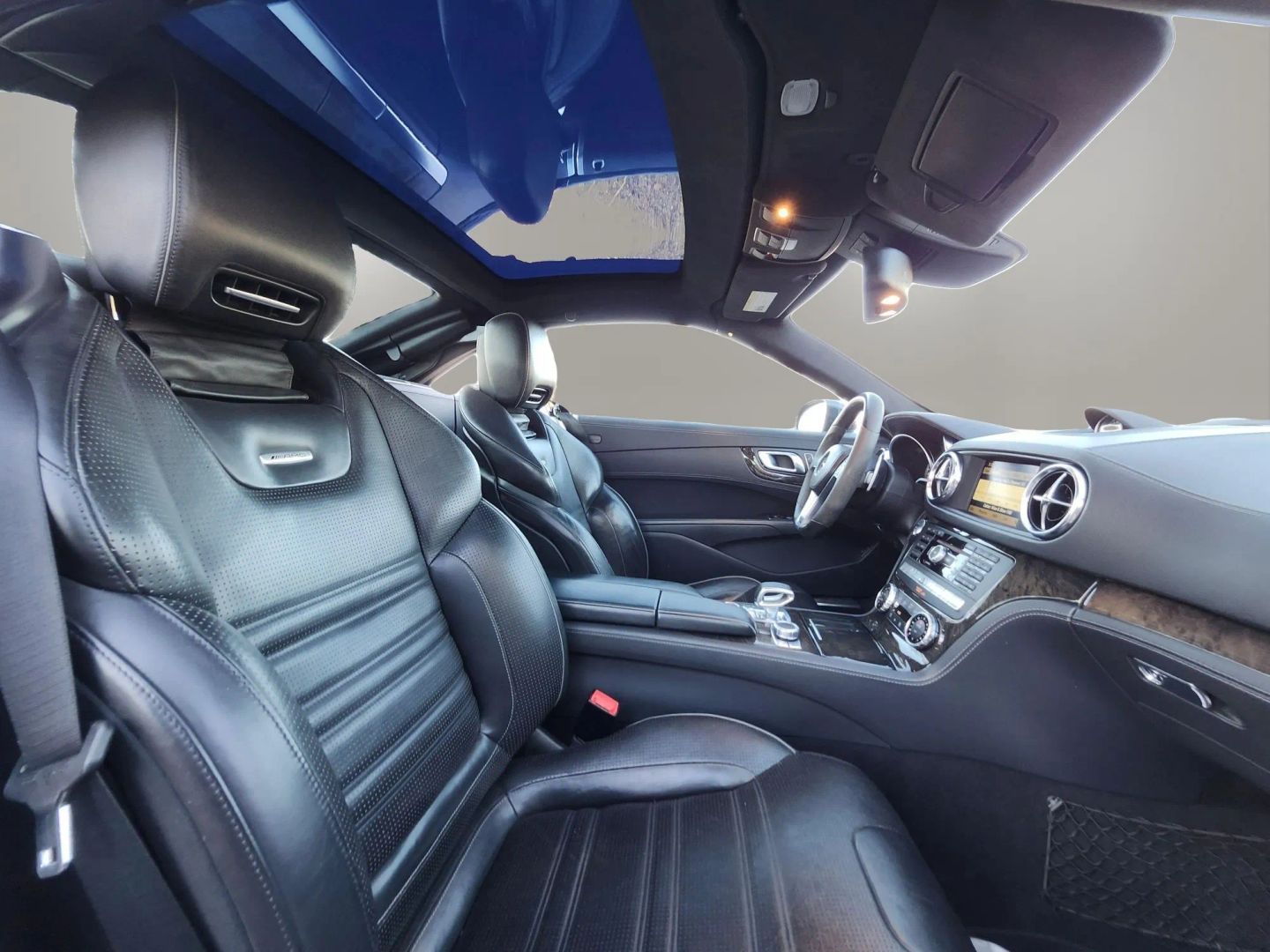 Mercedes-Benz SL63 photo 29