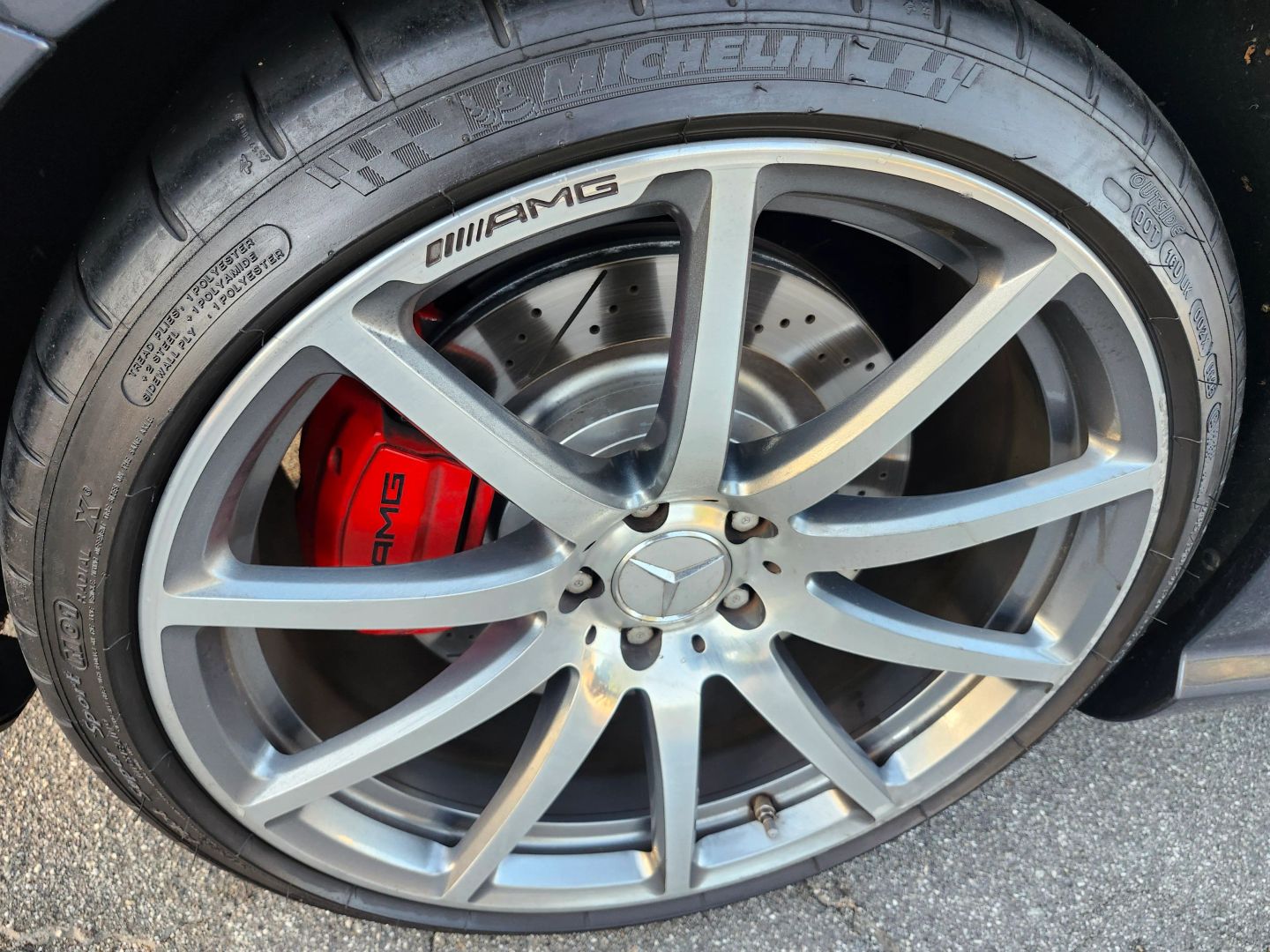 Mercedes-Benz SL63 photo 32