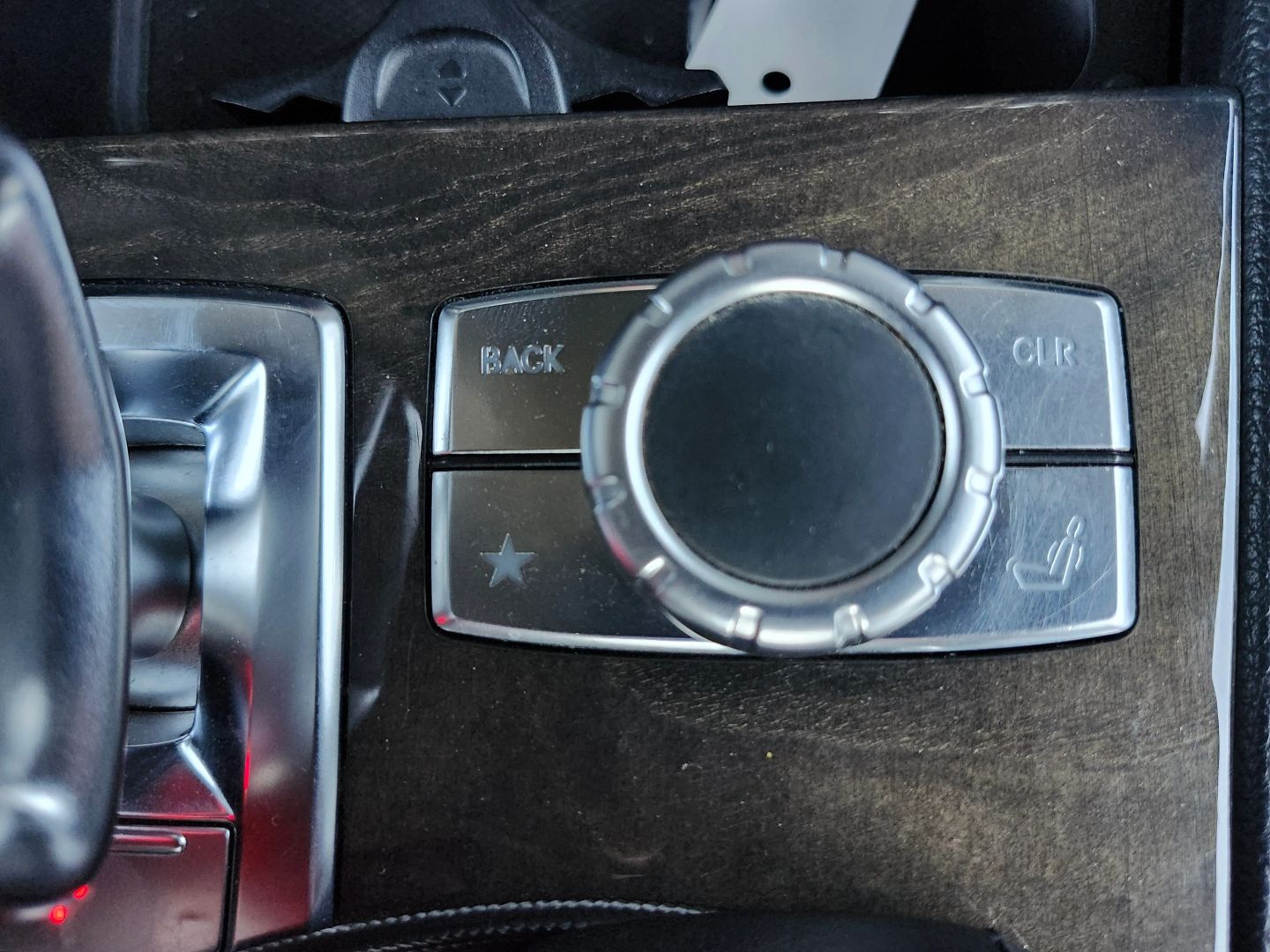 Mercedes-Benz SL63 photo 38
