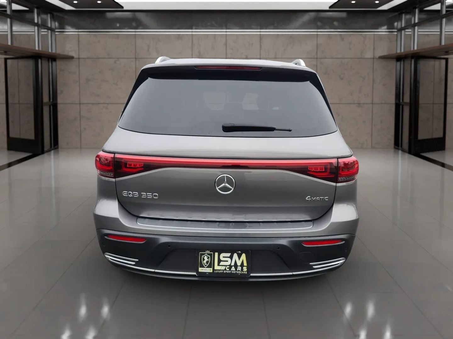Mercedes-Benz EQB photo 10