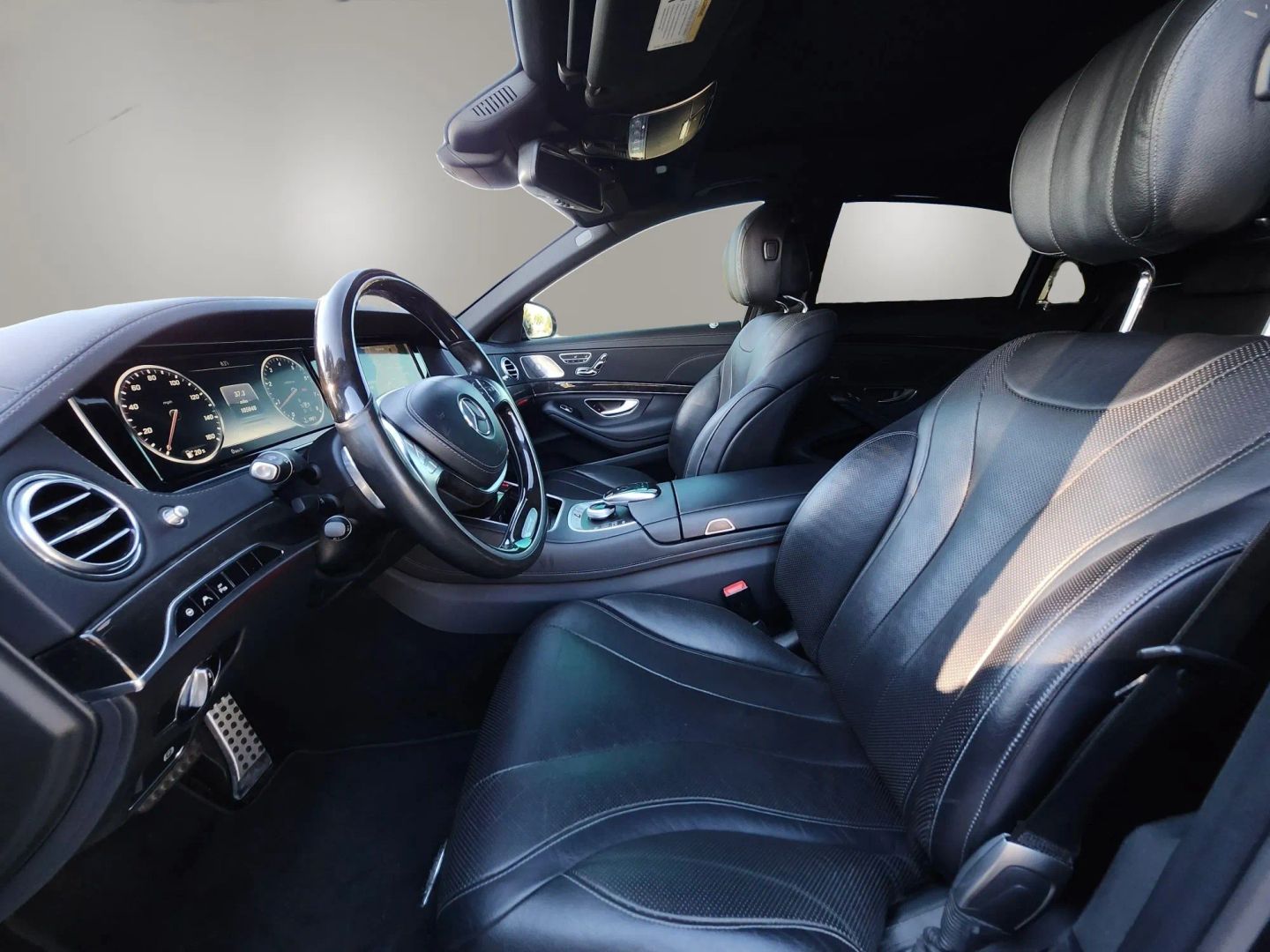 Mercedes-Benz S 550 photo 12