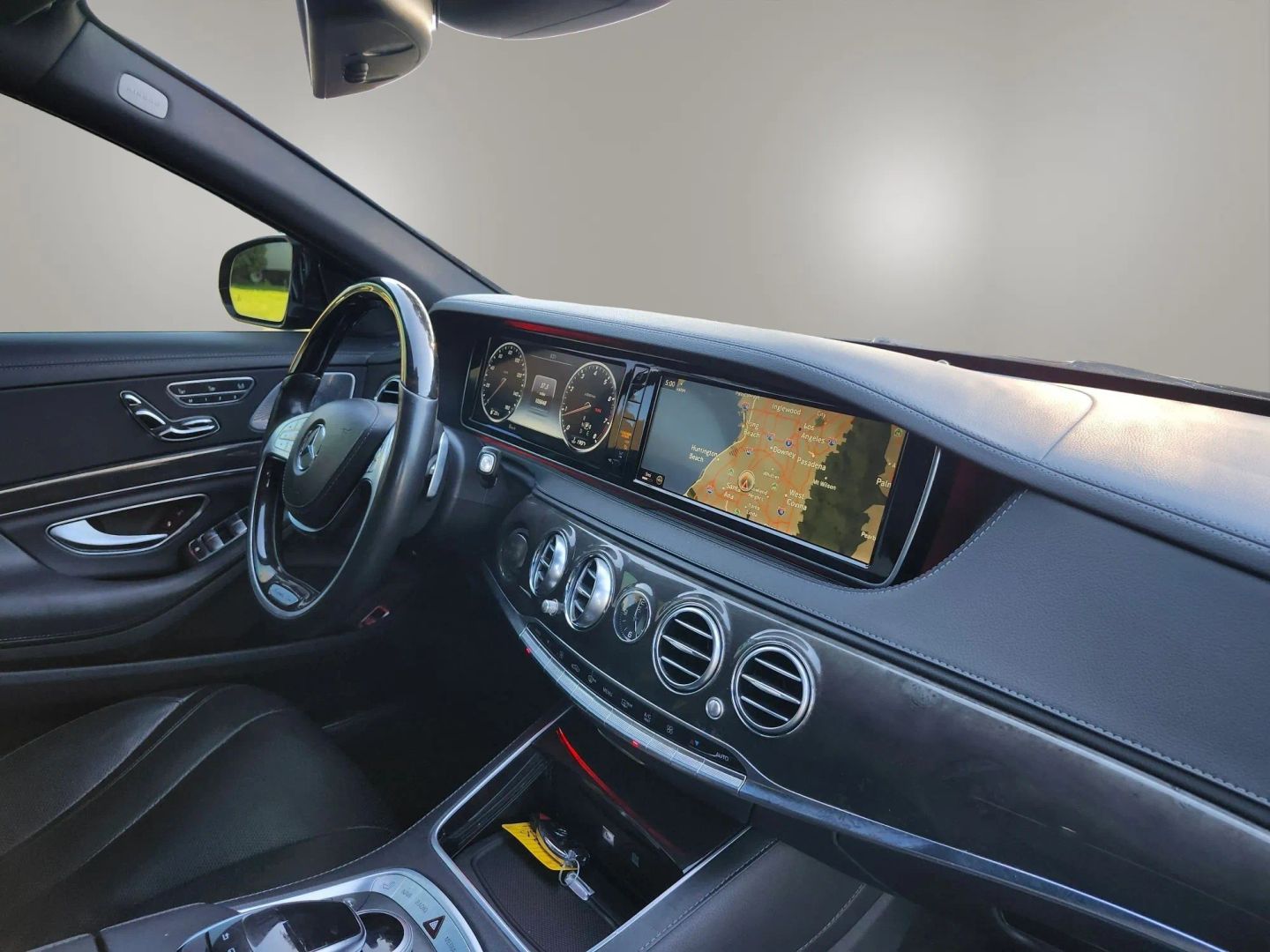 Mercedes-Benz S 550 photo 17