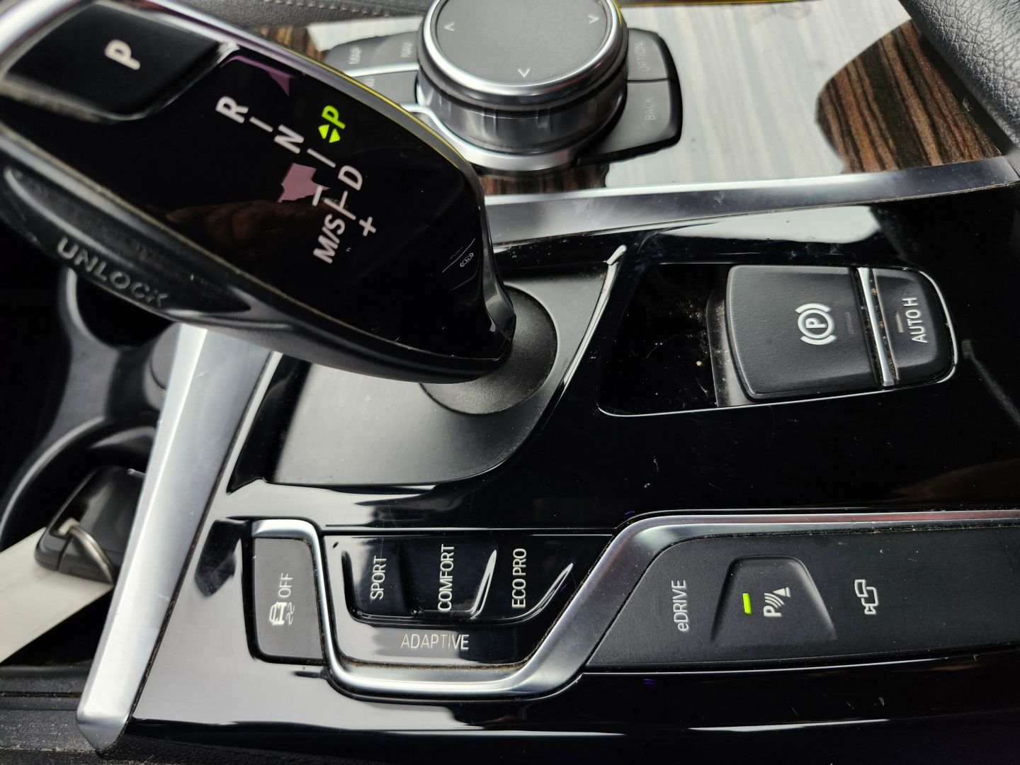 Photo 19 of this BMW 5 Series