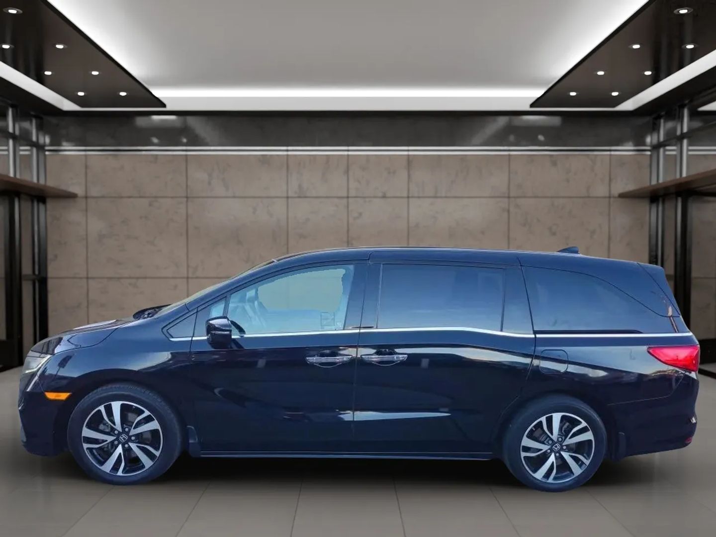 Honda Odyssey photo 4
