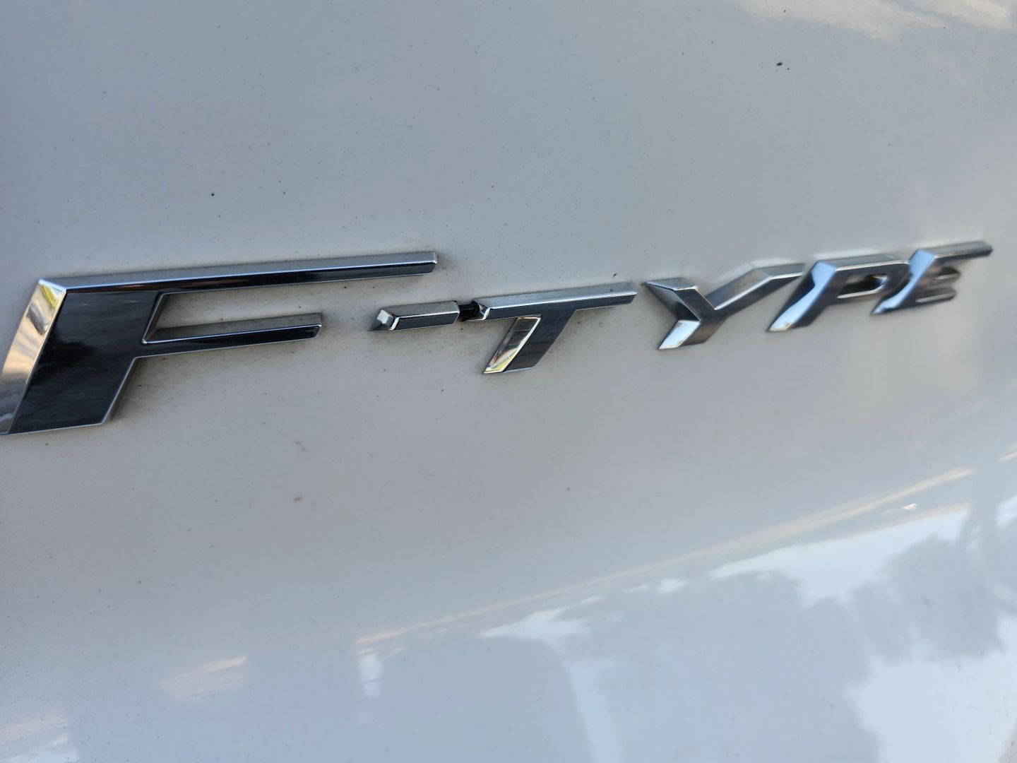 Photo 10 of this Jaguar F-TYPE