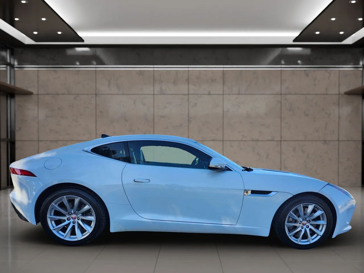 Photo 30 of this Jaguar F-TYPE