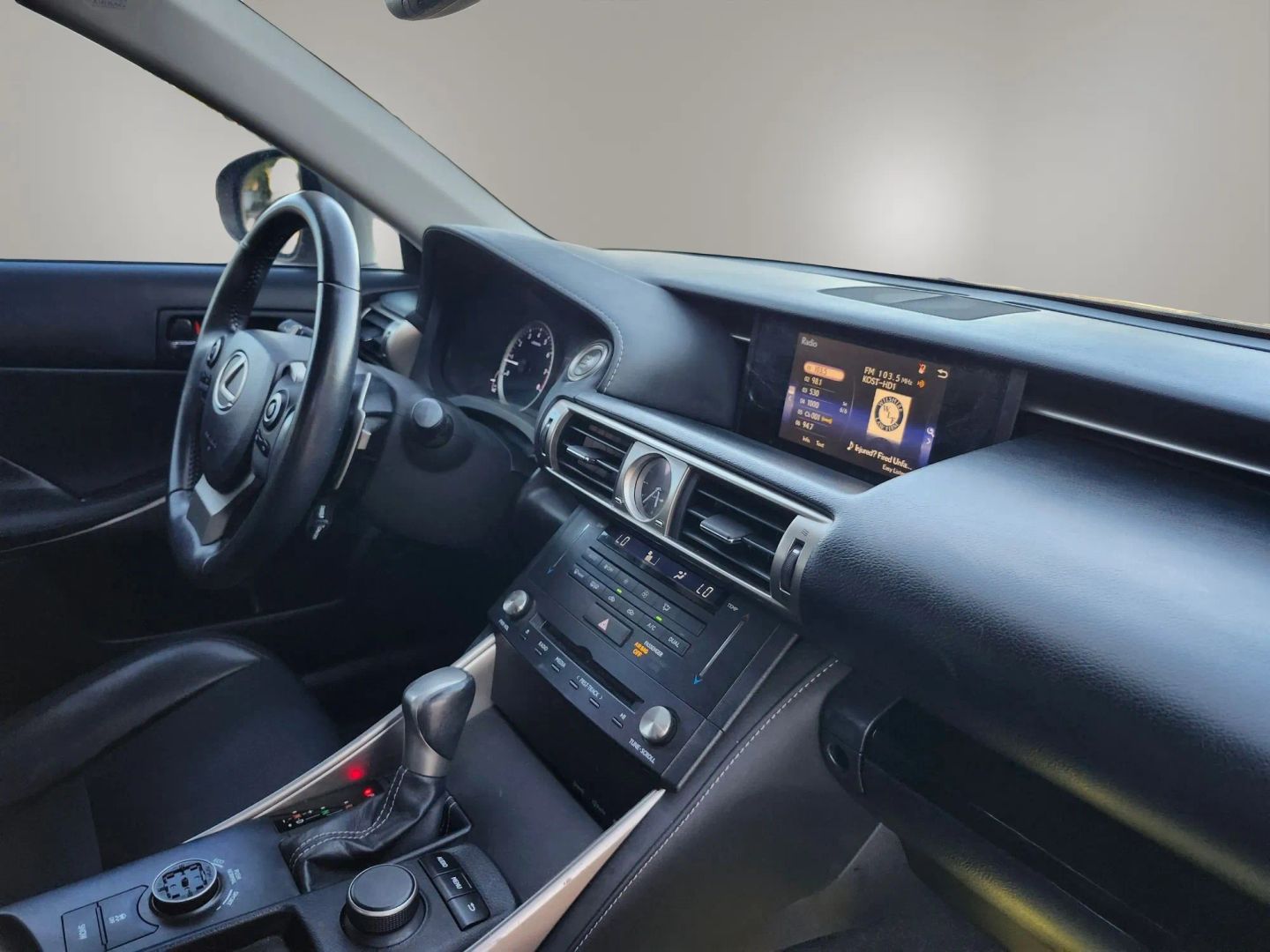 Photo 14 of this Lexus IS 250