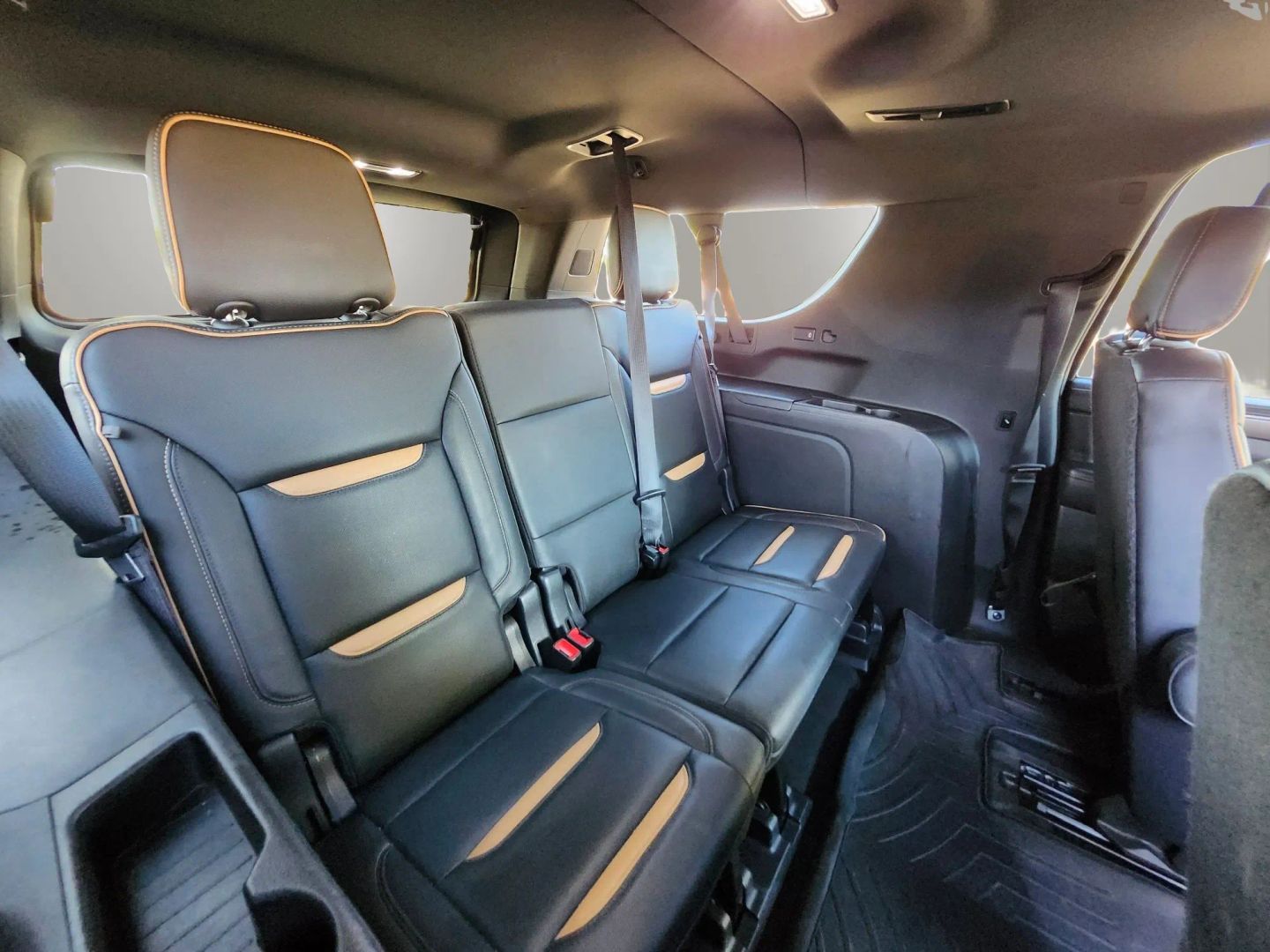 Photo 21 of this GMC Yukon XL