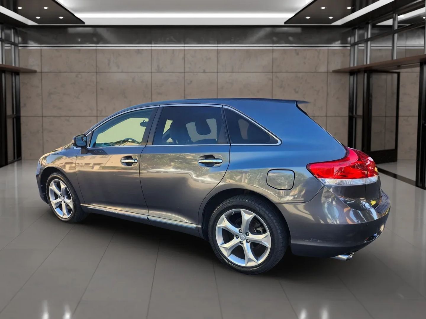 Photo 6 of this Toyota Venza