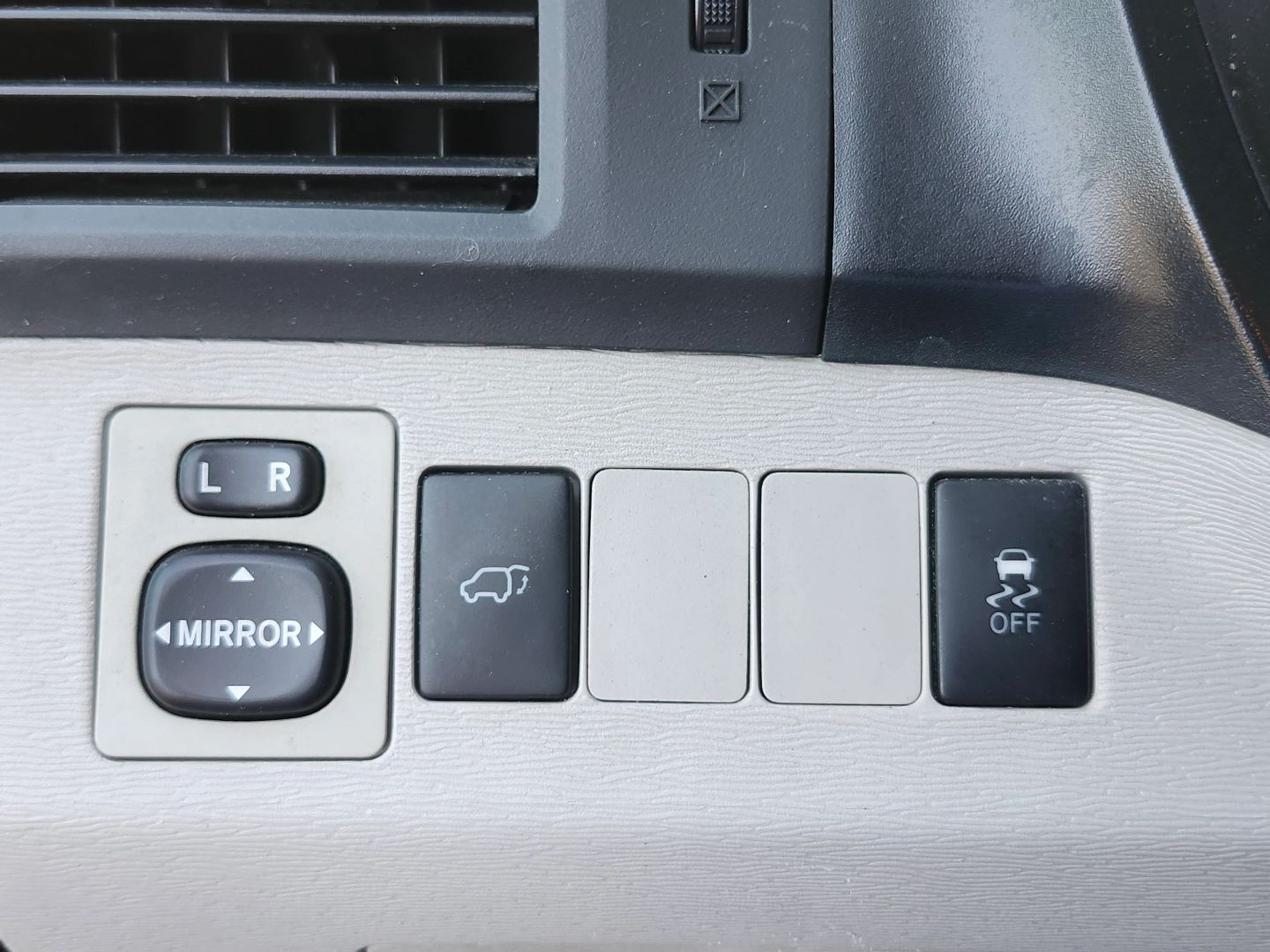 Photo 22 of this Toyota Venza