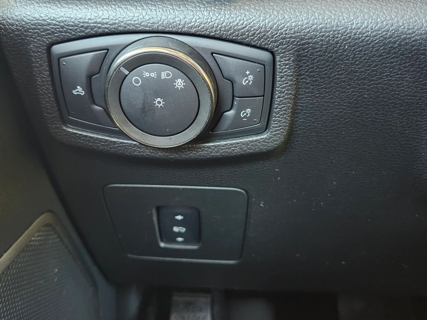 Photo 33 of this Ford F-150