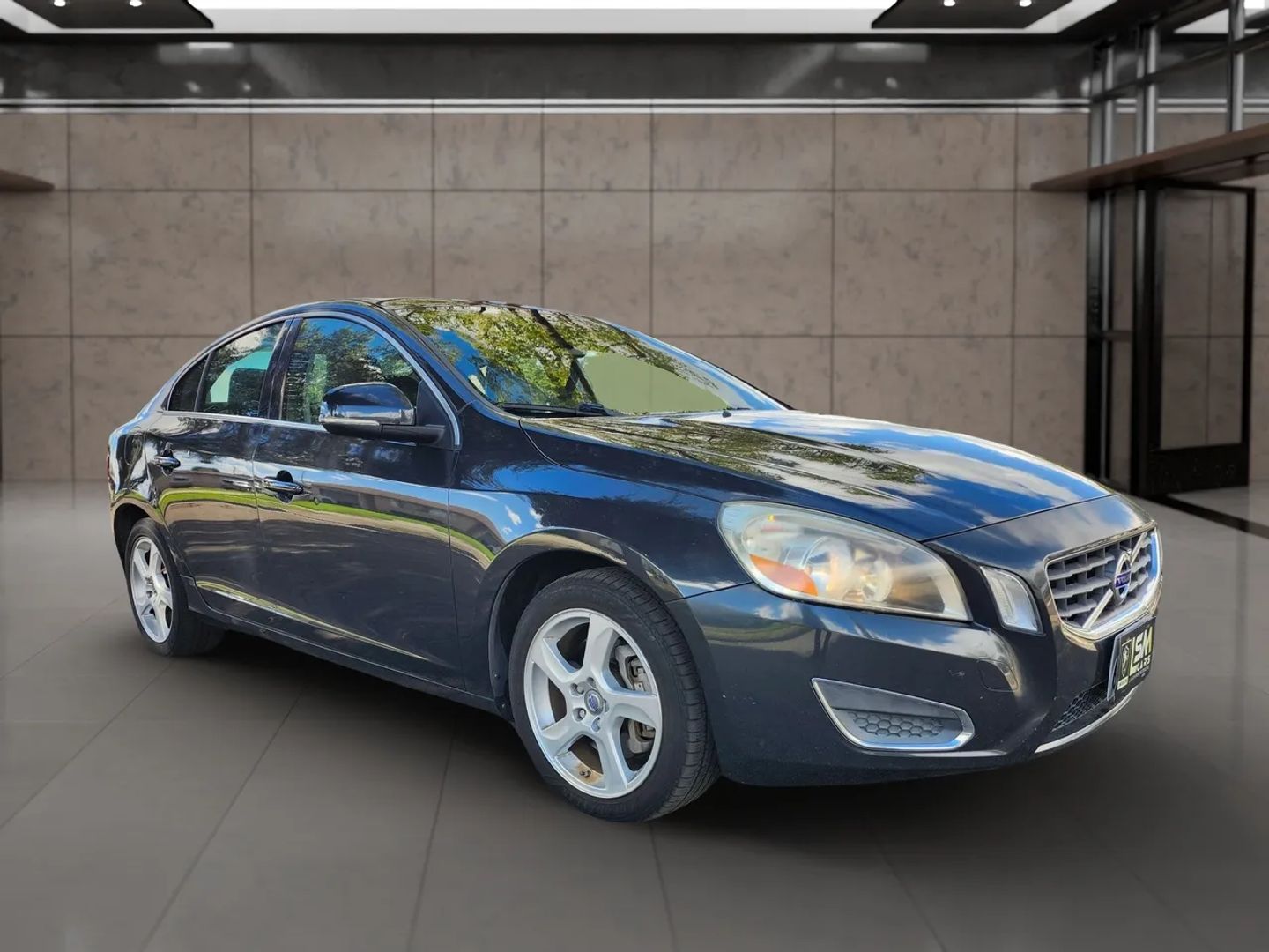 Photo 3 of this Volvo S60