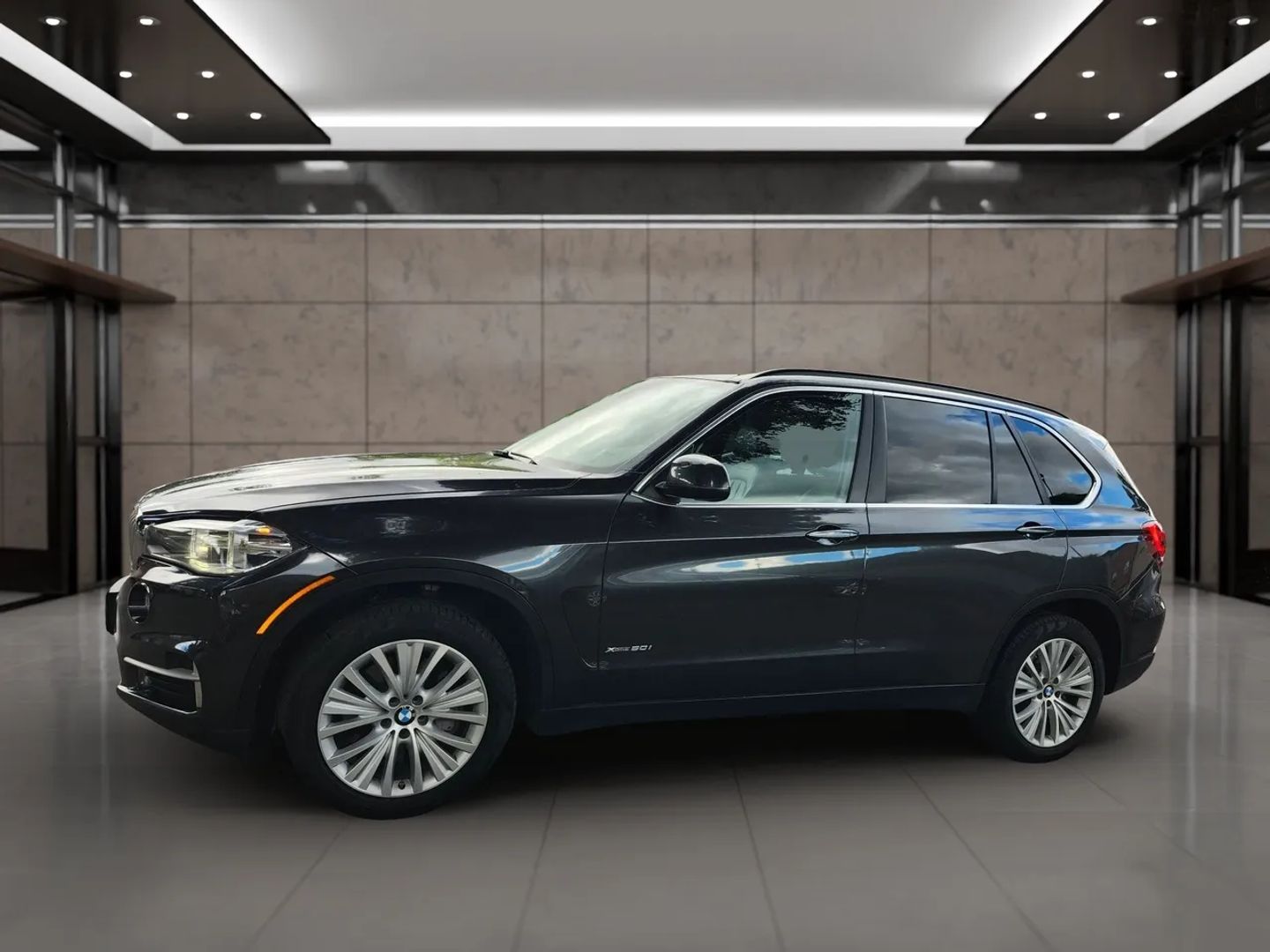Photo 5 of this BMW X5