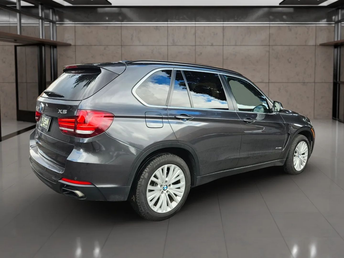 Photo 6 of this BMW X5