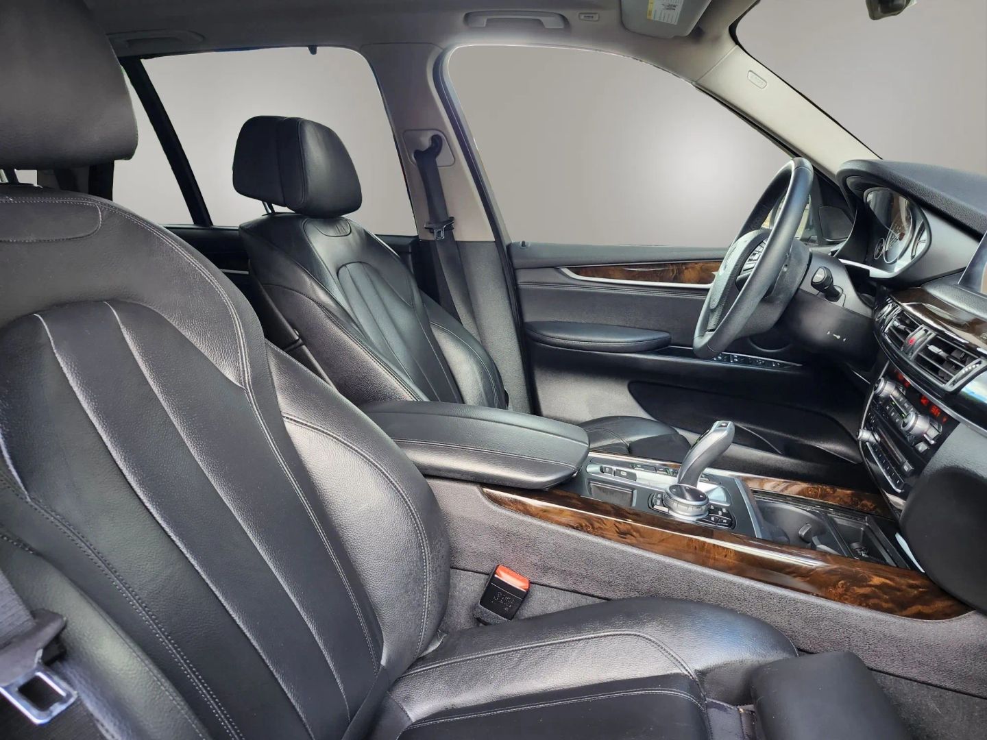 Photo 13 of this BMW X5