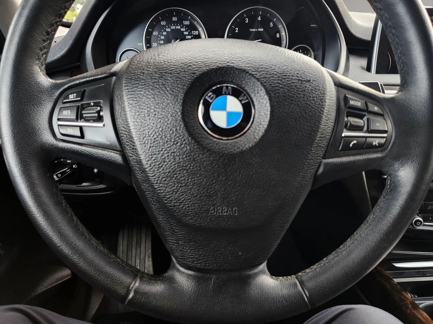 Photo 16 of this BMW X5