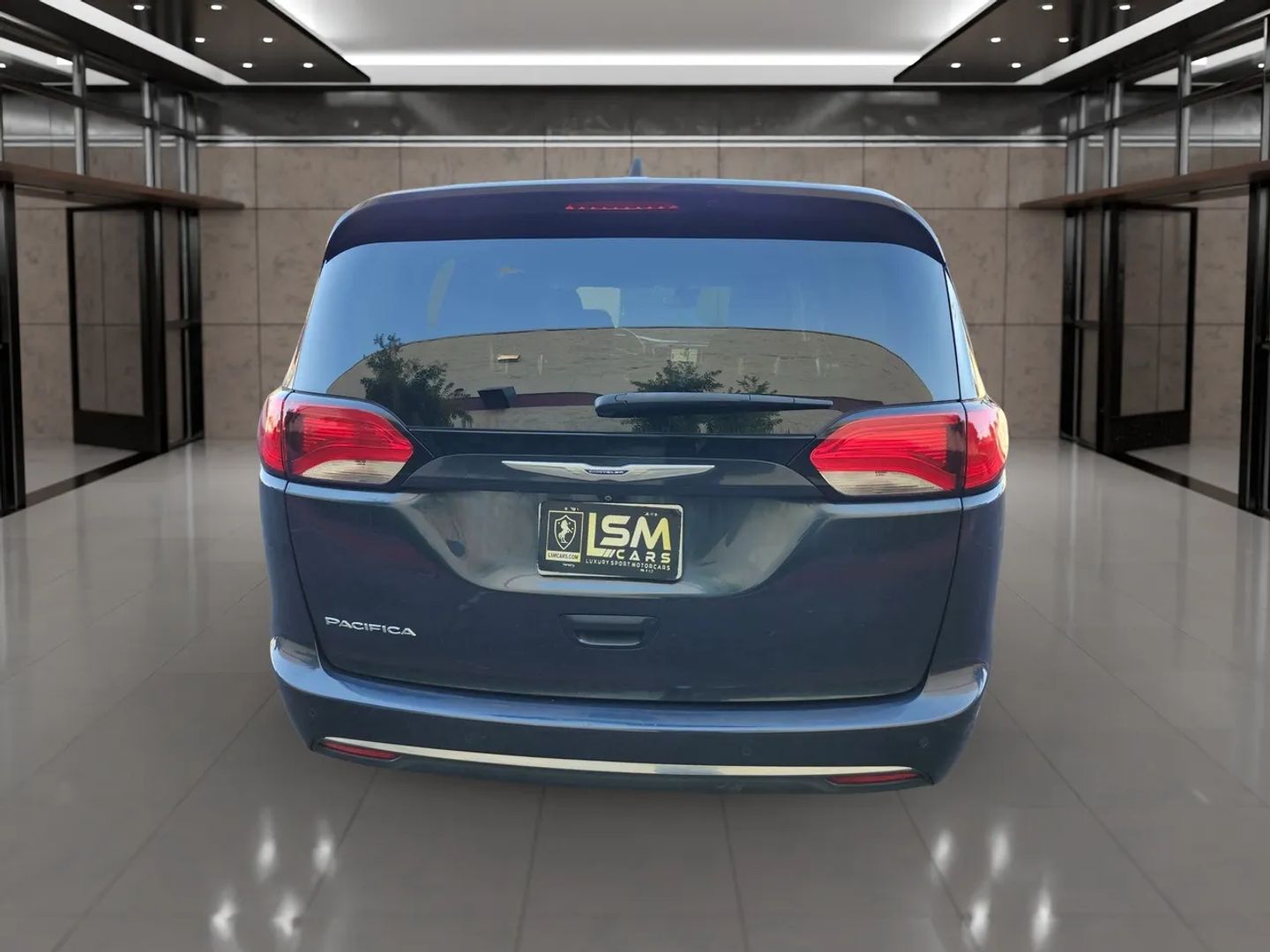 Photo 9 of this Chrysler Pacifica