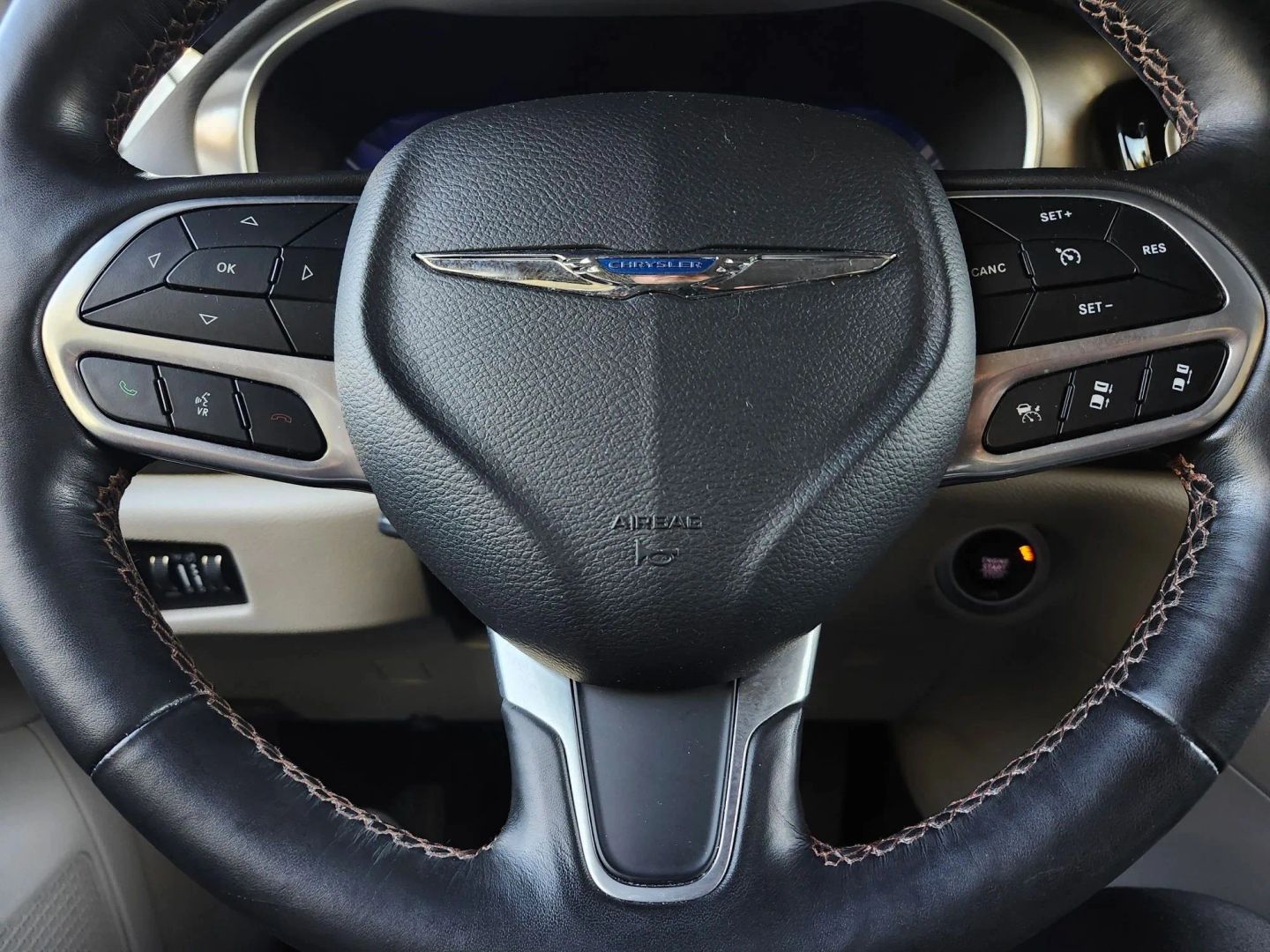 Photo 21 of this Chrysler Pacifica