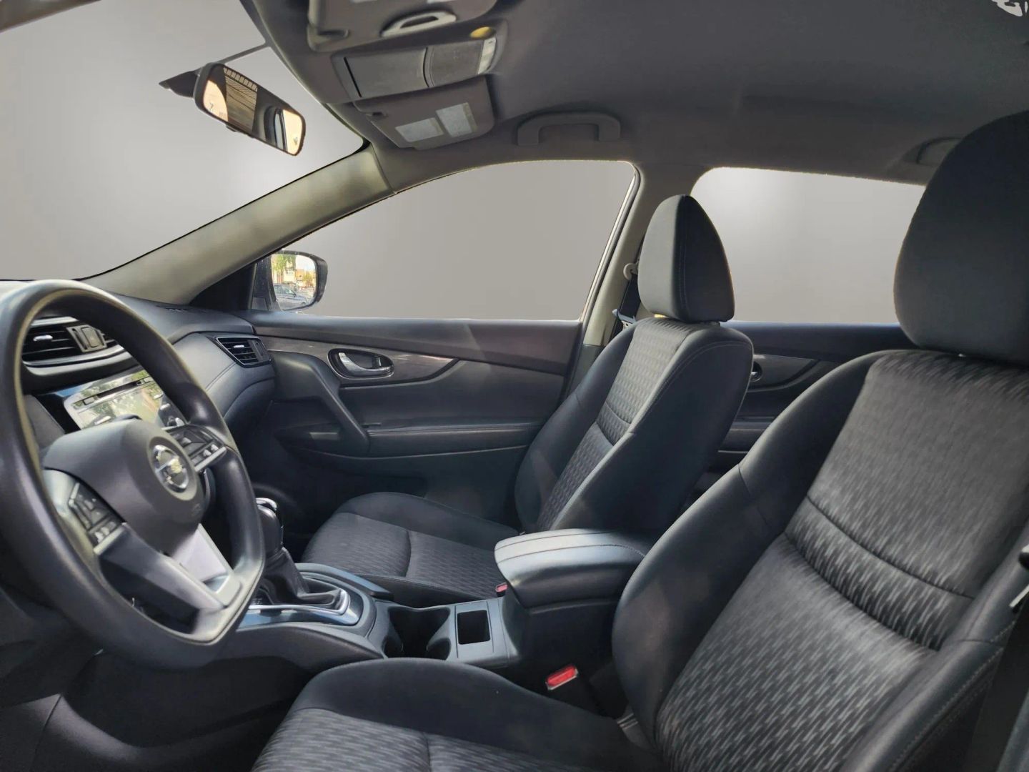 Photo 9 of this Nissan Rogue