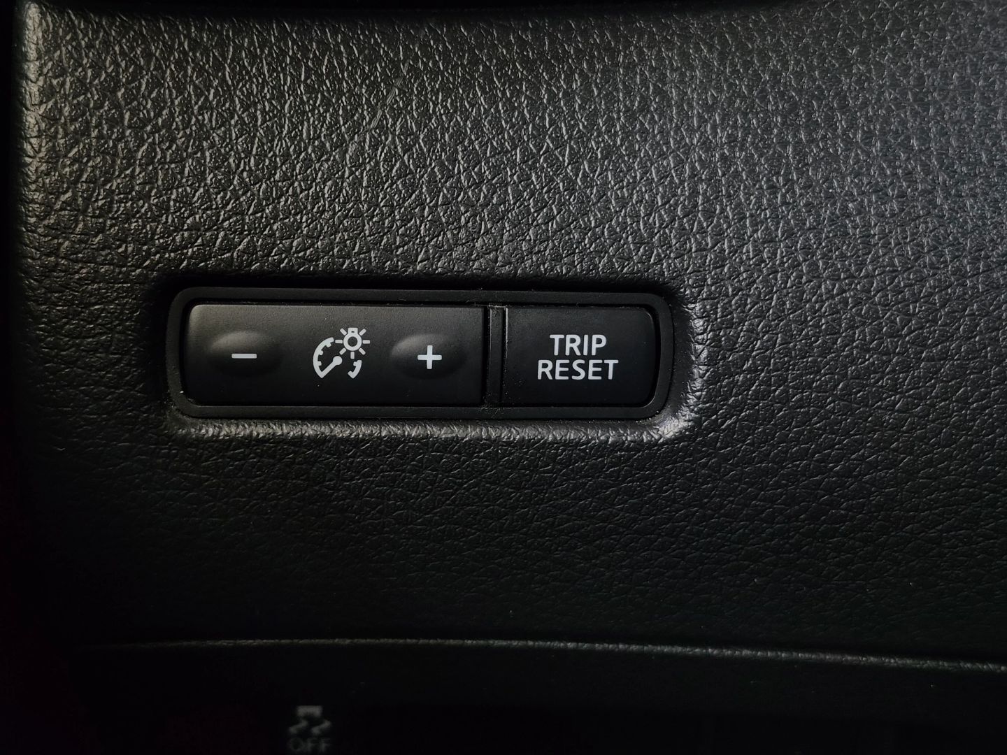 Photo 24 of this Nissan Rogue
