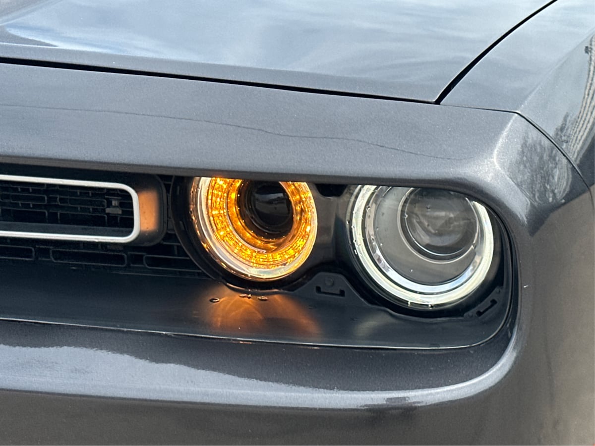 2019 Dodge Challenger SXT photo 22