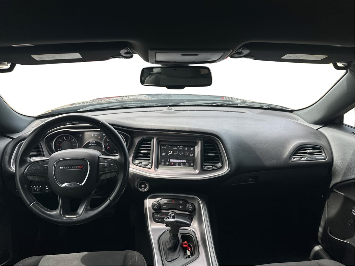 2019 Dodge Challenger SXT photo 29