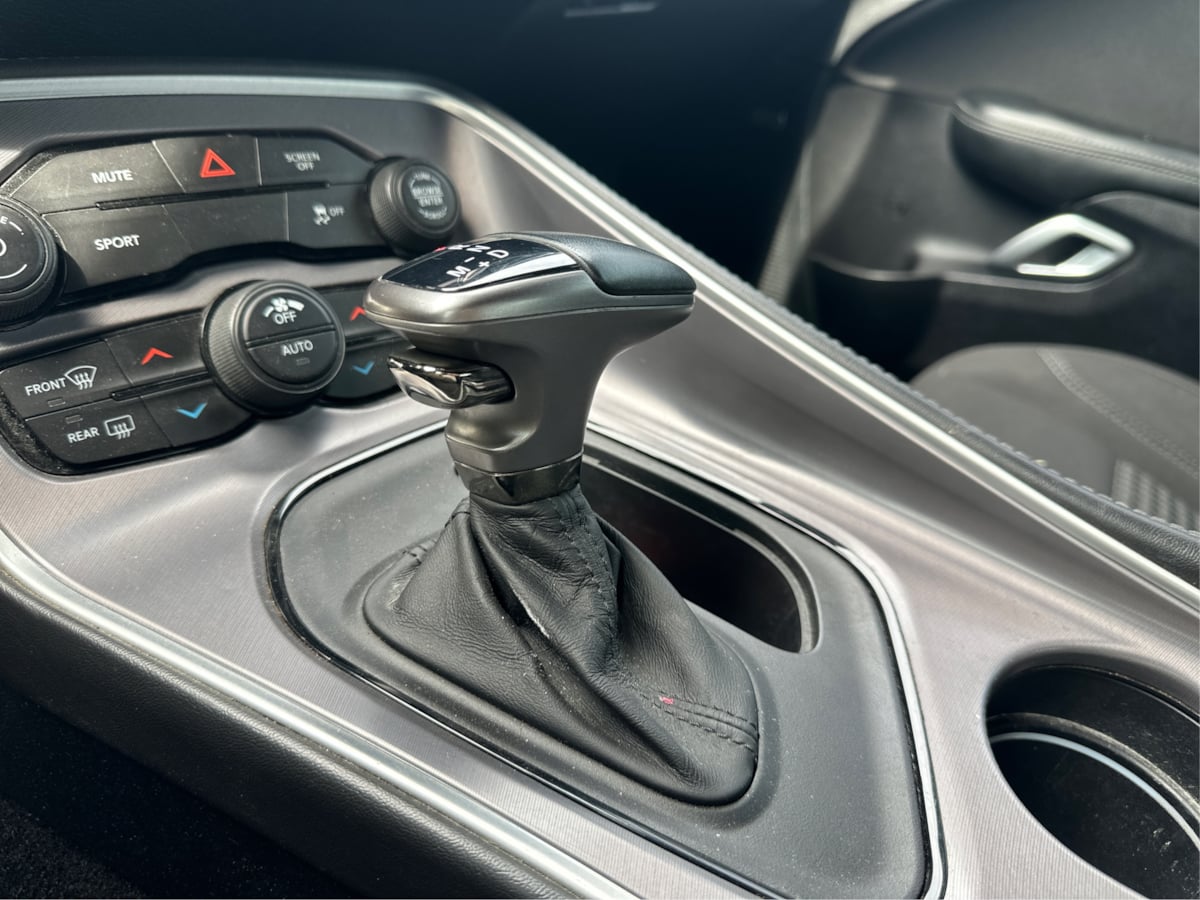 2019 Dodge Challenger SXT photo 33