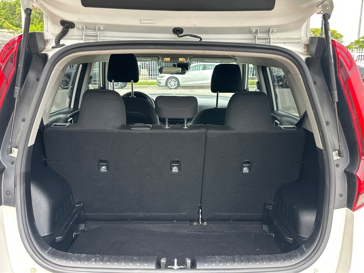 2020 Kia Soul S photo 13