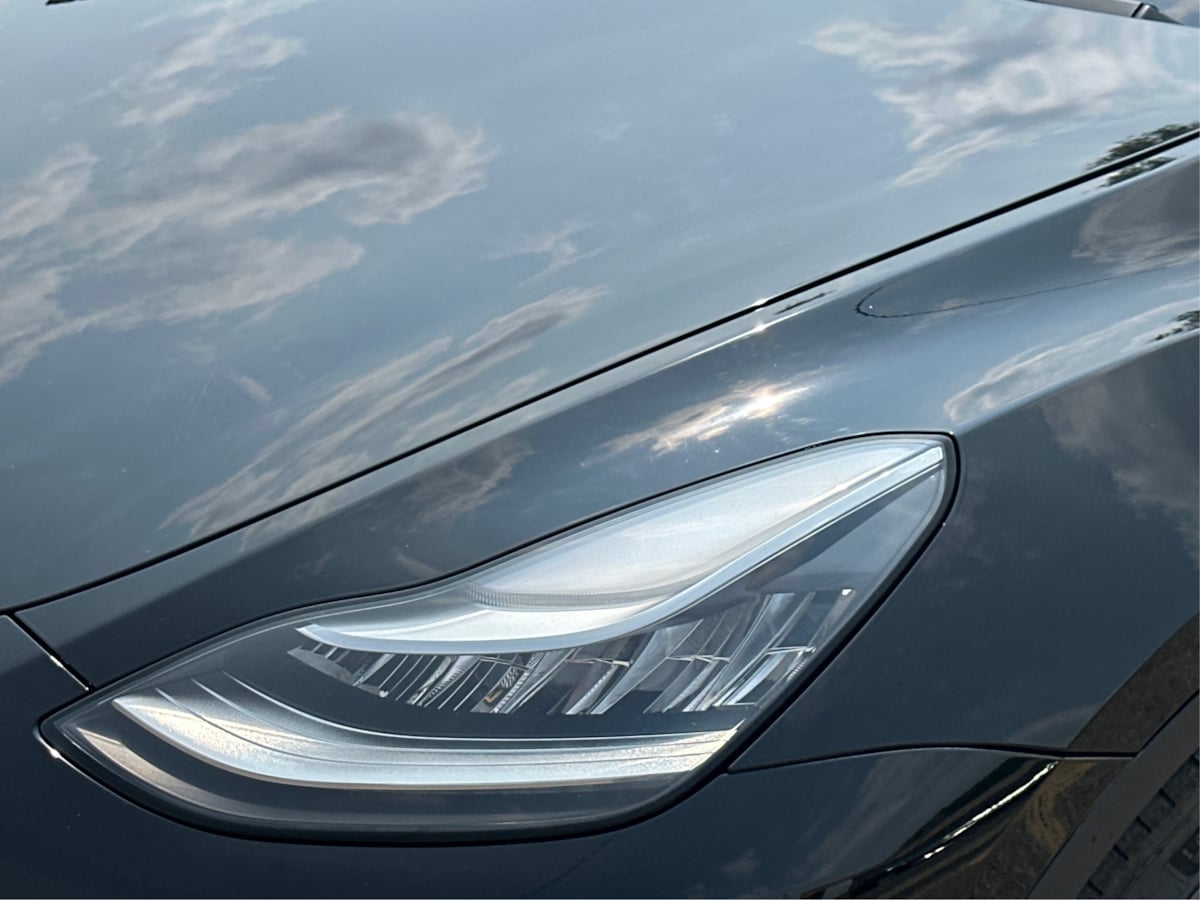 2020 Tesla Model Y Performance photo 23