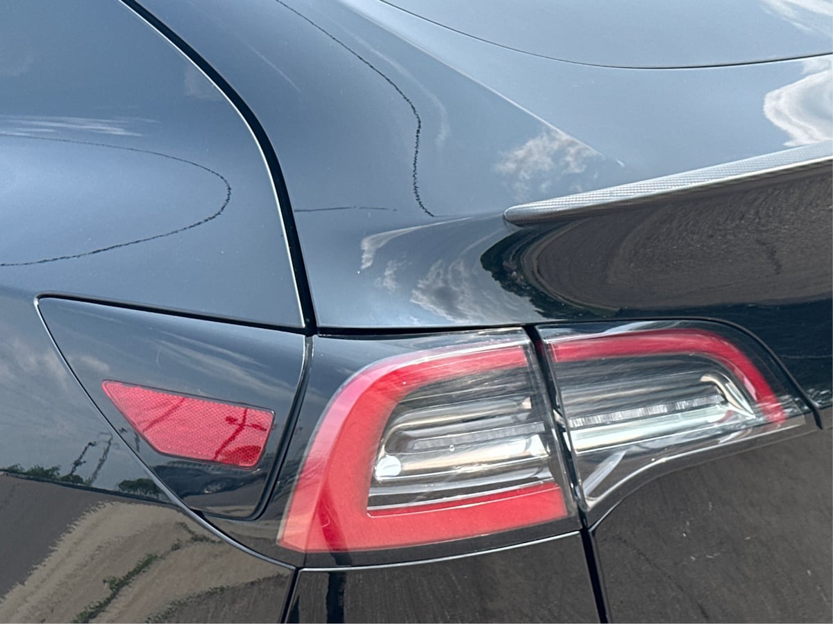 2020 Tesla Model Y Performance photo 25