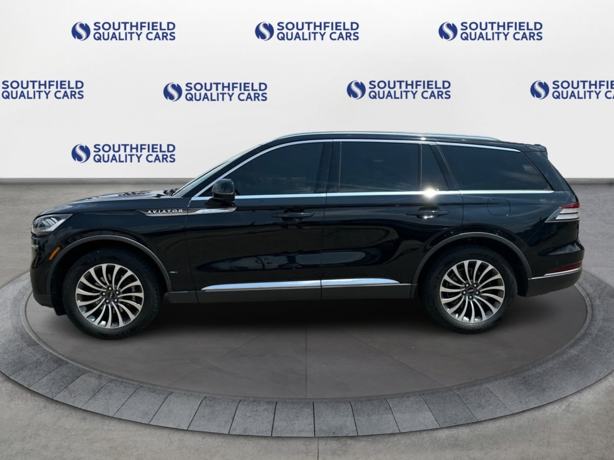 2021 Lincoln Aviator Reserve photo 3