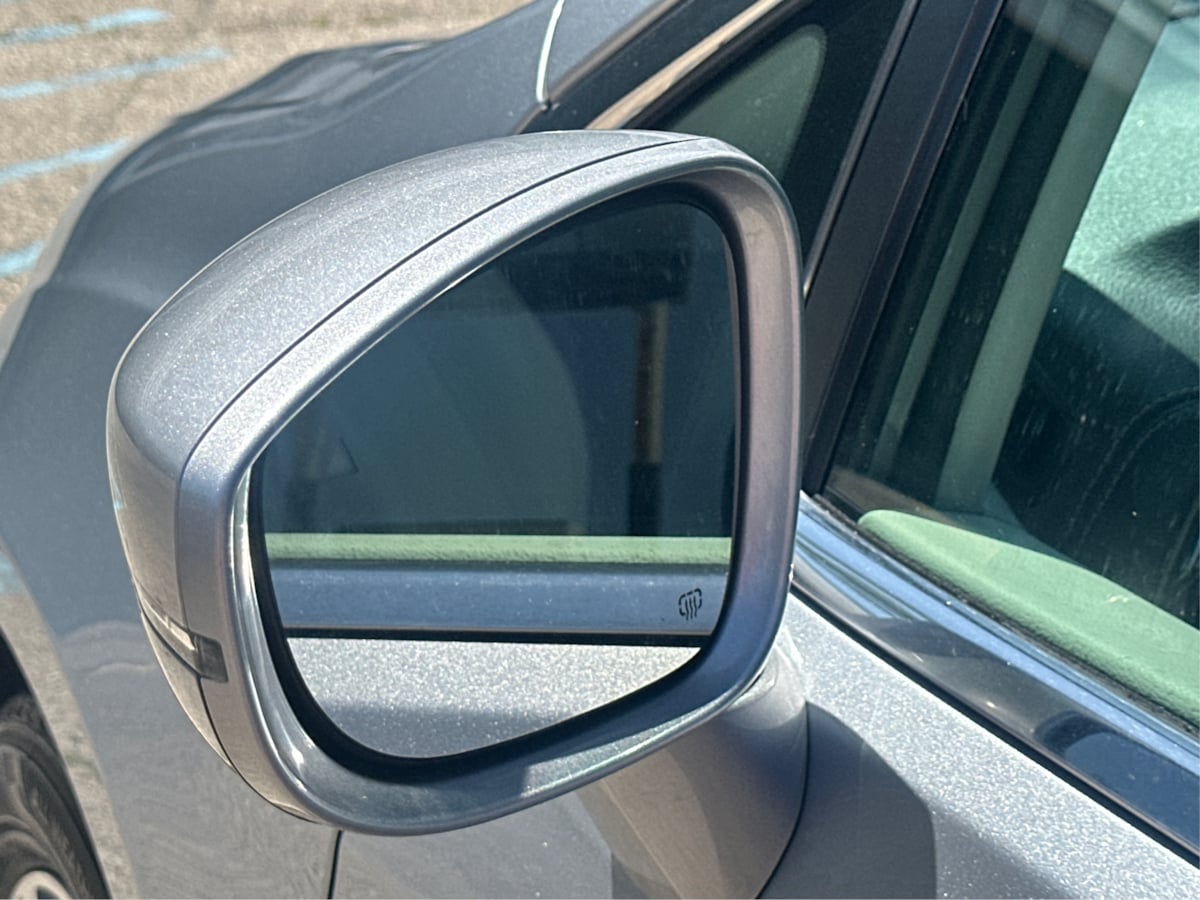 2021 Chrysler Pacifica Touring L photo 21