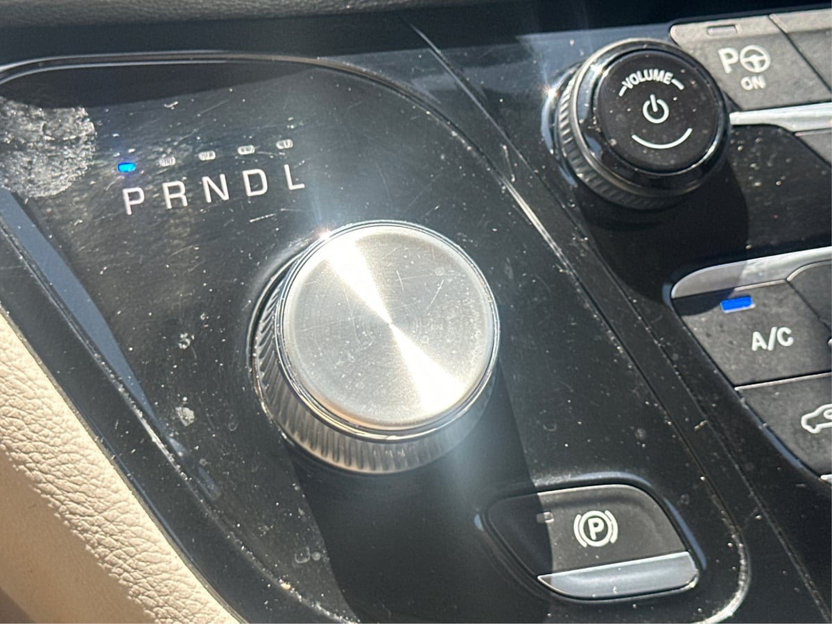 2021 Chrysler Pacifica Touring L photo 34