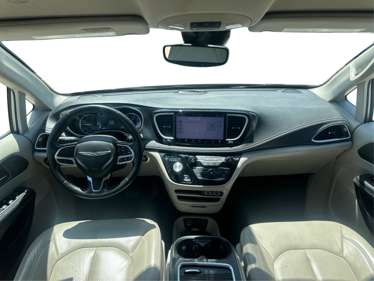 2021 Chrysler Pacifica Touring L photo 31