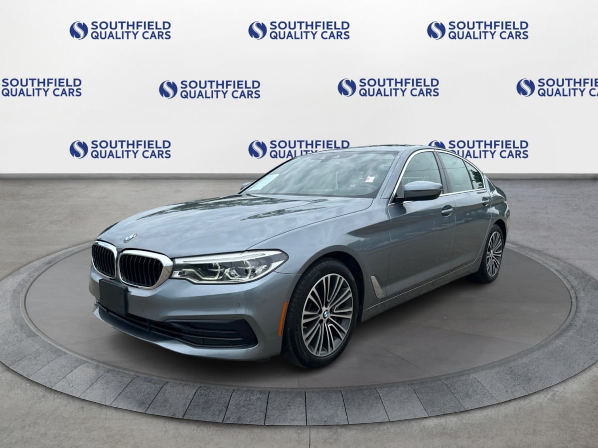 2019 Bmw 540i photo 2