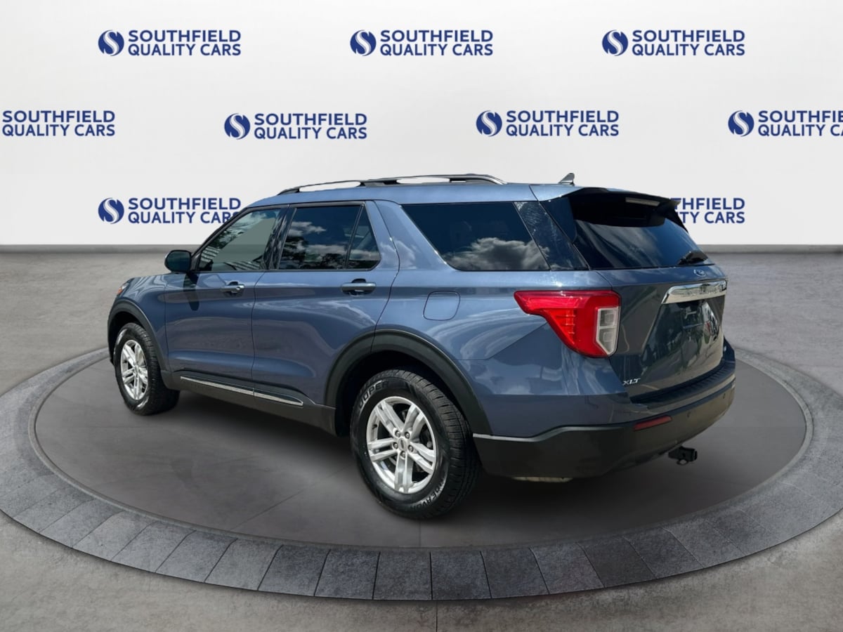 2021 Ford Explorer XLT photo 4