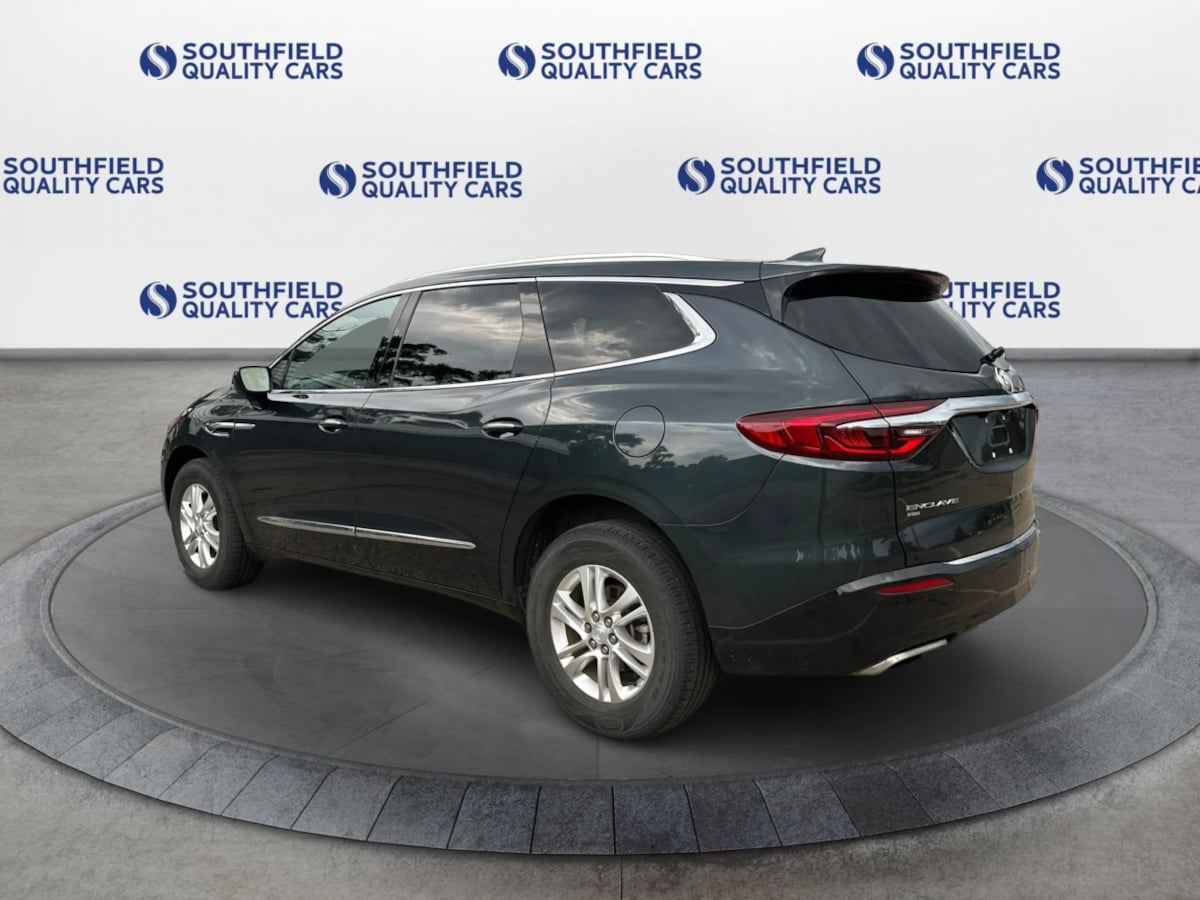 2020 Buick Enclave Essence photo 3