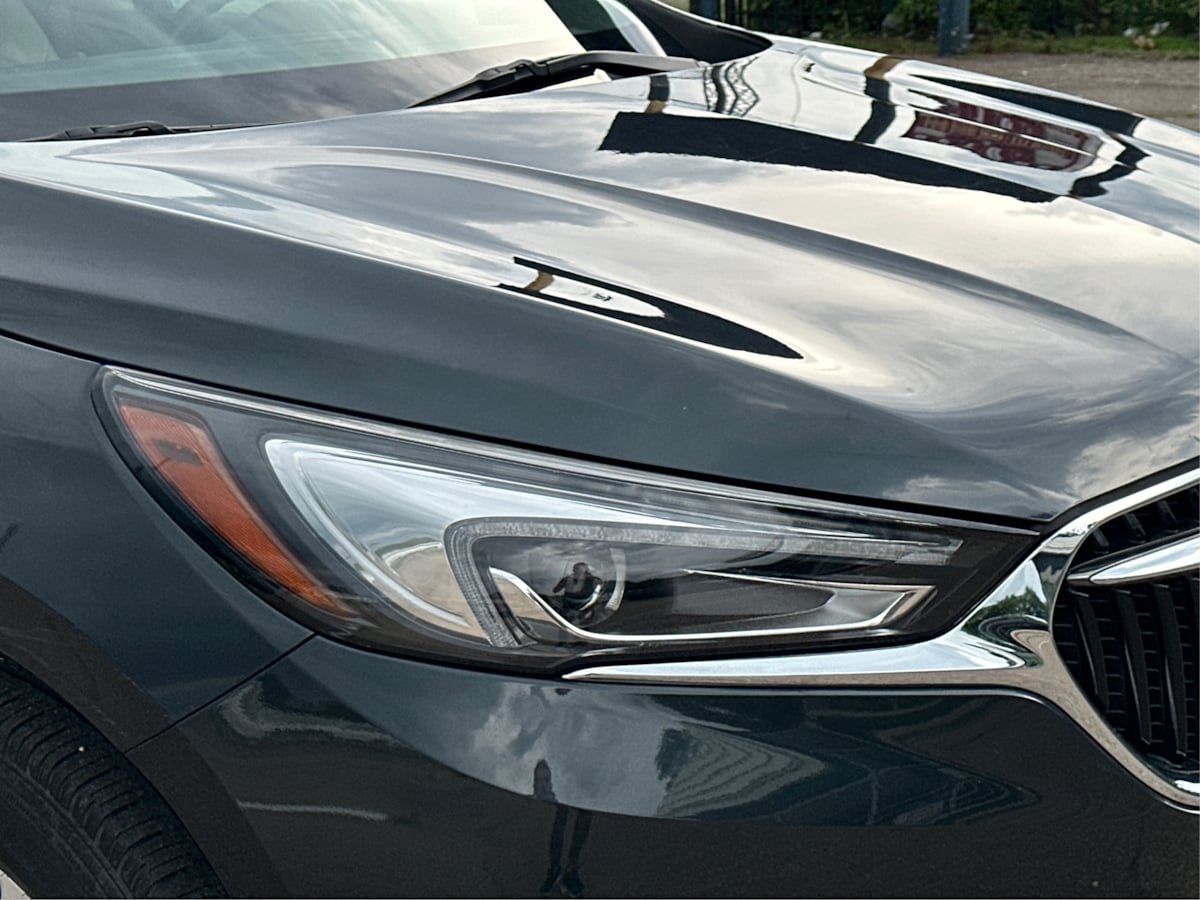 2020 Buick Enclave Essence photo 24