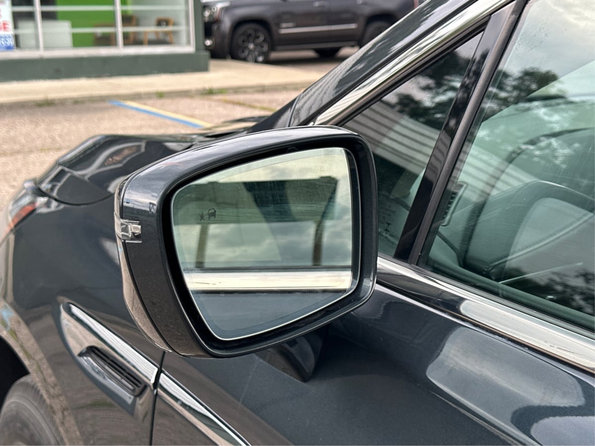 2020 Buick Enclave Essence photo 22