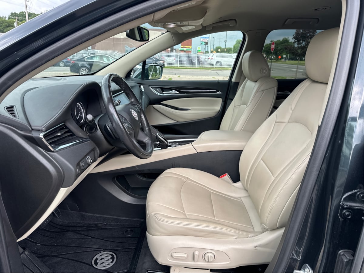 2020 Buick Enclave Essence photo 9
