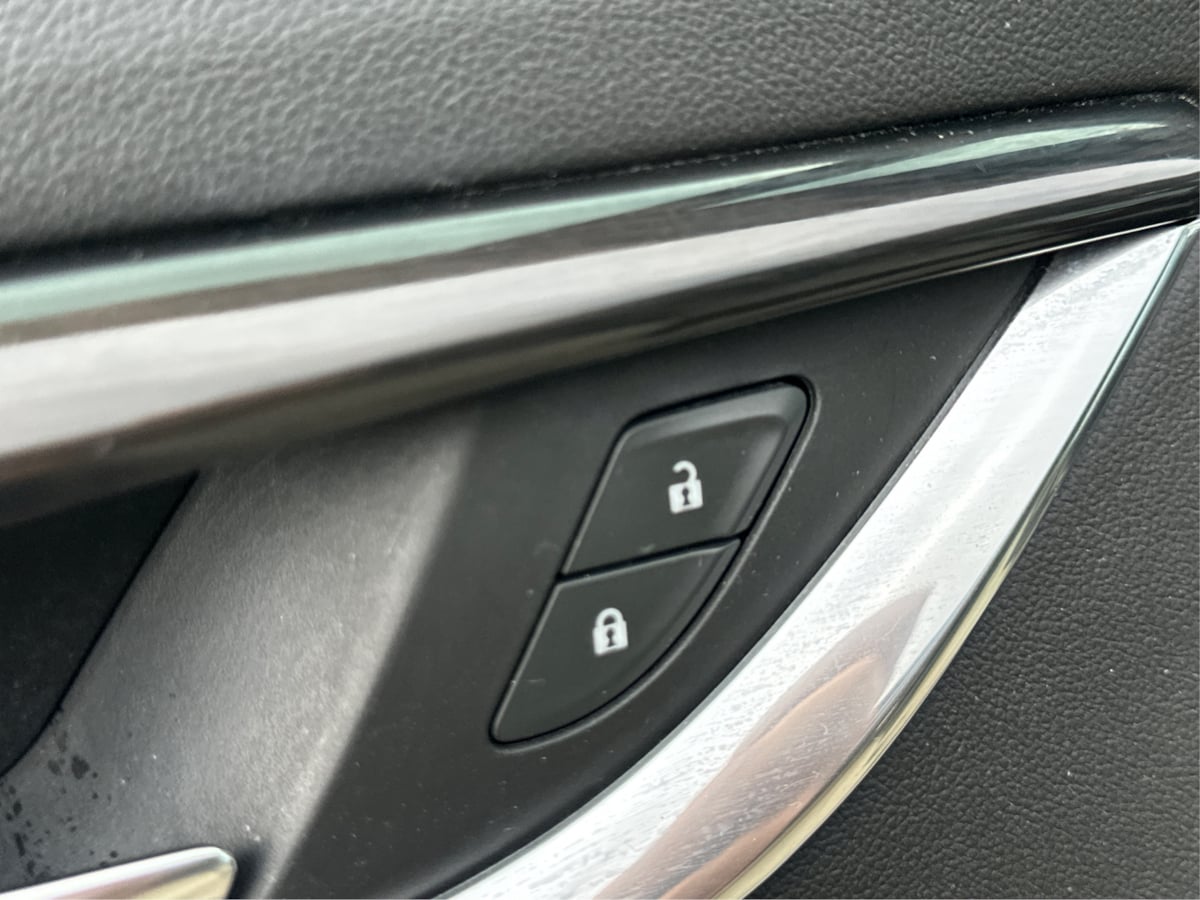 2020 Buick Enclave Essence photo 28