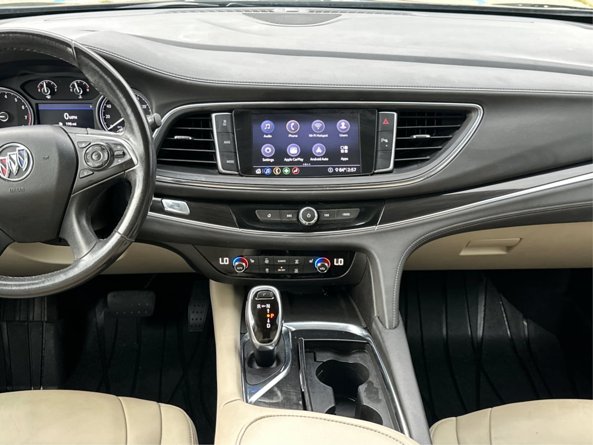 2020 Buick Enclave Essence photo 16